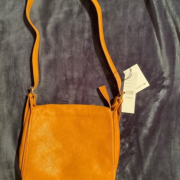 Lacoste leather Messenger bag - Picture 4 of 7